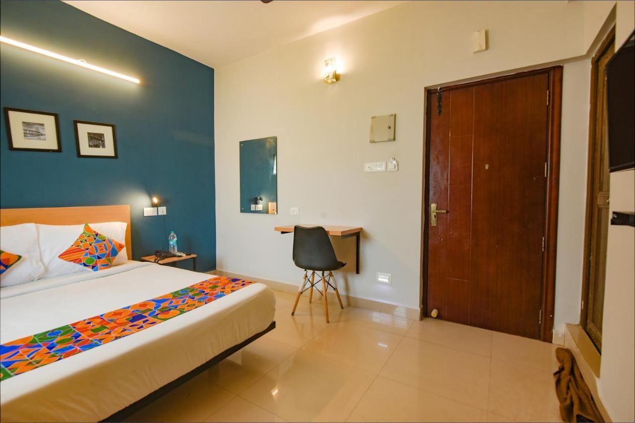 Fabhotel Sasti Inn - Nr Green Meadows Resort & National Institute Of Ocean Technology Siruseri Bagian luar foto